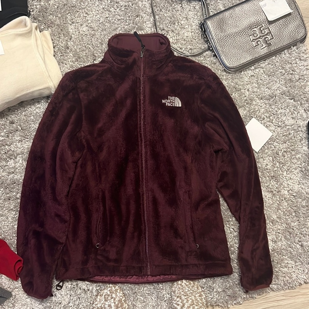 Plum north-face jacket